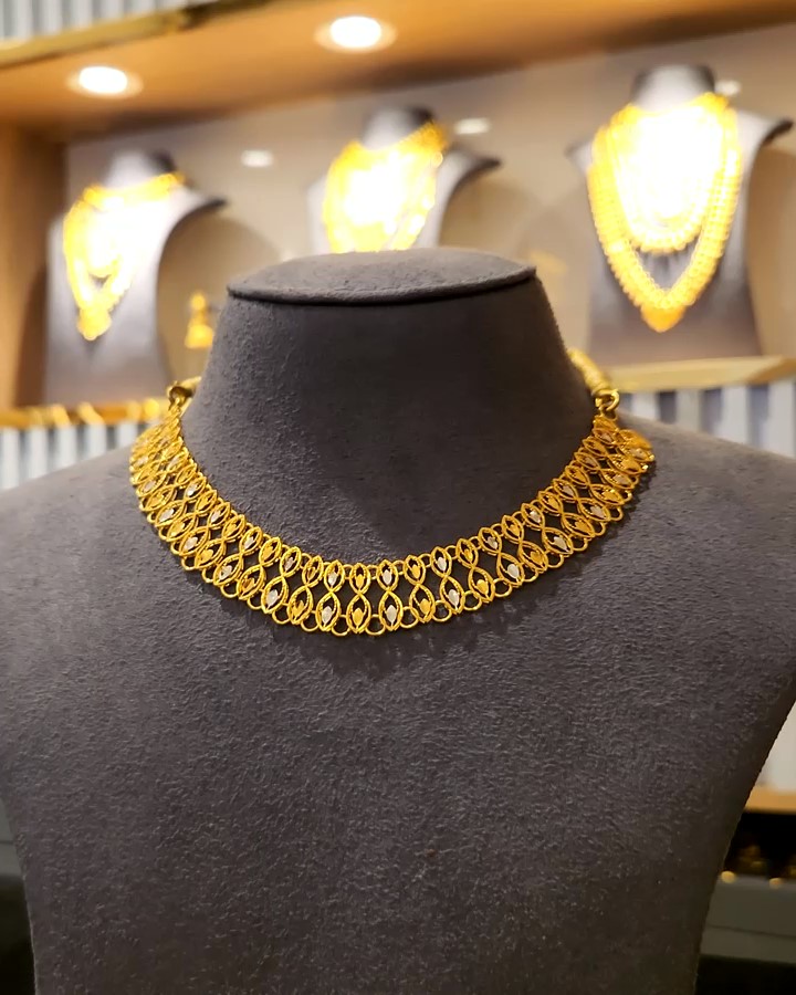 Necklaces - Shop Latest Necklaces Online | Kalyan